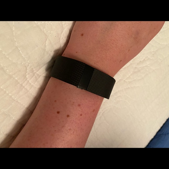 fitbit Accessories - FITBIT Charge HR Wireless Activity Wristband (Black, Small (5.4 - 6.2 in))